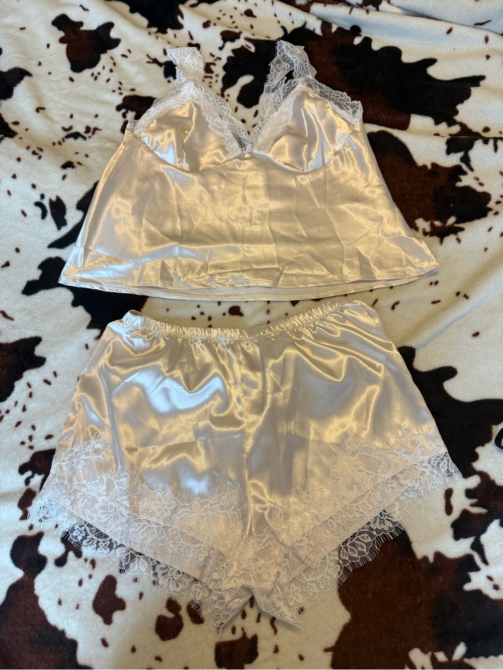 Silky Lace Trim off White Cami & Short Sleep Set